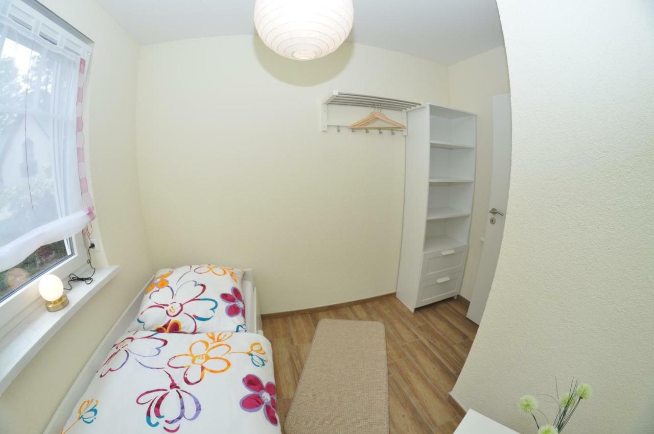 Ferienhaus Mueritzzauber / Eg-Appartement Marienfelde Ngoại thất bức ảnh